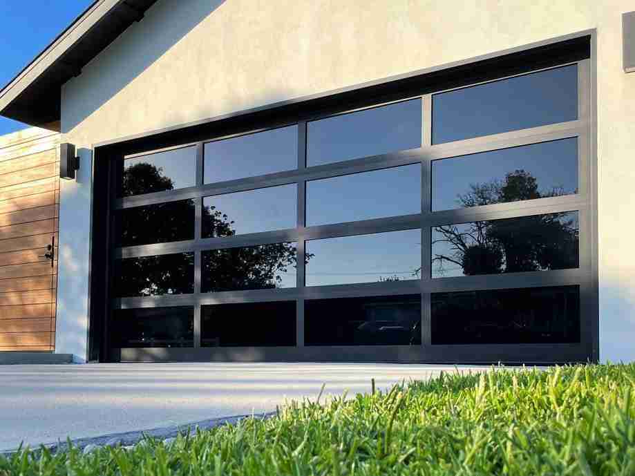 Black-Modern-Garage-Door